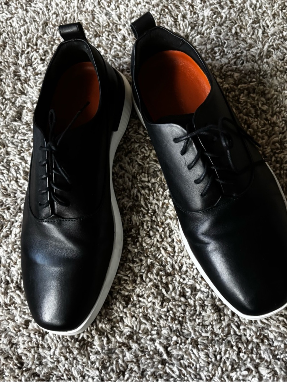 Men Black Leather  
Lightweight Sole wolf & shepherd black white crossover 10.5 - Picture 2 of 10